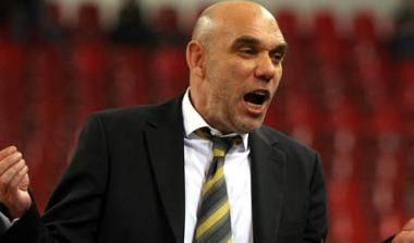 Γκέκος: “Δεν αισιοδοξώ για το μπάσκετ”