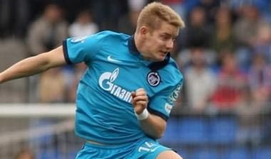 Νοκ άουτ για τρεις εβδομάδες ο Χουμποτσάν