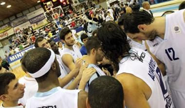 Κολοσσός-Περιστέρι 67-58