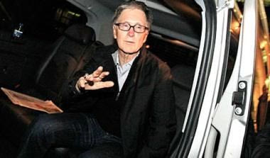 Ο Τζον Χένρι εξηγεί τι θα κάνει με τη Λίβερπουλ. Οι πρώτες δηλώσεις