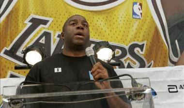 Ο Magic Johnson πούλησε τις μετοχές των Lakers που κατείχε