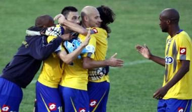 Το απόλυτο ο Παναιτωλικός που οδηγεί την κούρσα. Από κοντά η Δόξα Δράμας