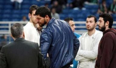 Προσπάθεια σύλληψης του Λάζαρου Παπαδόπουλου