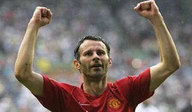 Απίστευτη πρόταση της Αλ Αχλί σε Ράιαν Γκιγκς, Πολ Σκόουλς και Γκάρι Νέβιλ!