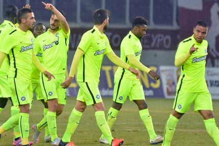 Με πολλούς αναπληρωματικούς ο Αστέρας