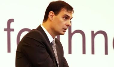 Μπαρτζώκας: “Σημαντική νίκη”Φλεβαράκης: “Χάνουμε την ουσία”