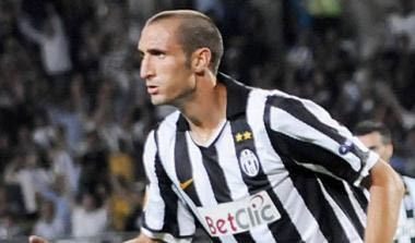 Η Ένωση Παικτών απειλεί να μποϊκοτάρει το νέο συμβόλαιο του Κιελίνι