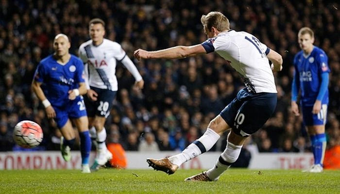 Φάση των 64: “Ανοιχτοί λογαριασμοί” για Λέστερ και Τότεναμ, εύκολα η Τσέλσι