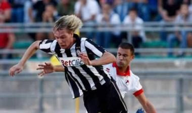 Νέο σοκ με Κράσιτς, Λεγκροτάλιε