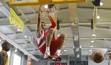 Μαρούσι-Ολυμπιακός 70-94