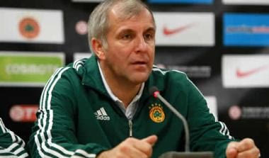 Για την 5η νίκη στον 500ό αγώνα (video)