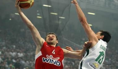 Η μεικτή που δεν… χάνει. Ο Τ. Μαγούλας γράφει για τις αδυναμίες των “αιωνίων”