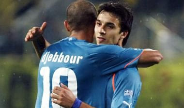 Σκόκο και Τζιμπούρ on camera για τη μεγάλη νίκη της ΑΕΚ και τις ανανεώσεις των συμβολαίων τους (vid)