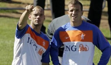 Απολαυστικοί διάλογοι μεταξύ Φαν Ντερ Φάαρτ και Σνάιντερ μέσω twitter (vid)