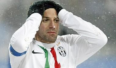 Πάγωσε στο Πόζναν και αποκλείστηκε η Γιουβέντους, σοκ και για τη Σαμπντόρια (vid)