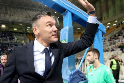 Ο πρώτος χορός του νεόνυμφου Σάρας έγινε… viral από τη Ζαλγκίρις