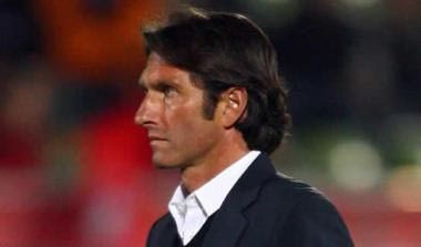 Στα δύσκολα ανέλαβε ο Λαμπαντία