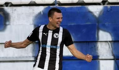 Ψηλά η Δόξα, μηδέν εκτός η Ηλιούπολη