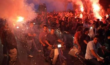 “Θερμή” υποδοχή της αποστολής του ΟΦΗ στο αεροδρόμιο “Νίκος Καζαντζάκης”