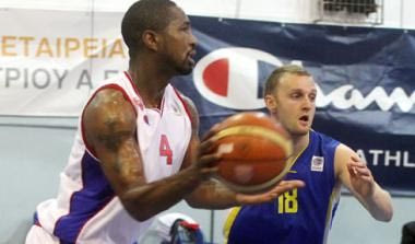 Πεδουλάκης: “Σημαντικό να σηκώνεσαι όταν πέφτεις”. Μπαρτζώκας: “Παίξαμε ανορθόδοξα”