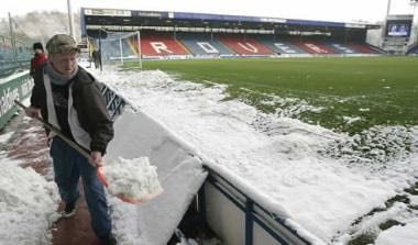 18η αγ.: Σάρωσε ο χιονιάς, “πετάει” η Σάντερλαντ (vid)