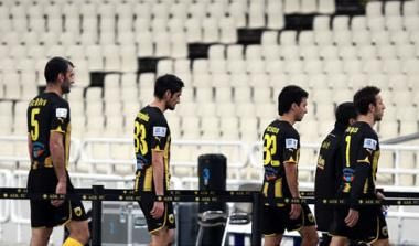 Πρόβλημα στα αμυντικά χαφ