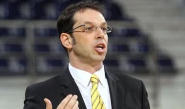 Ντρούκερ: “Έπρεπε να βρούμε μόνοι μας την ένταση των οπαδών”. Αλεξανδρής: “Καθόλου καλοί”