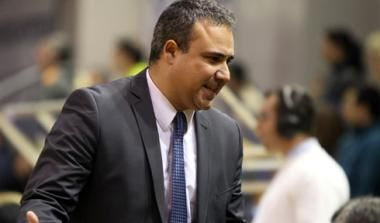 Φλεβαράκης: “Κάναμε αυτό που έπρεπε”. “Πρίφτης: “Μας λύγισαν τα προβλήματα”