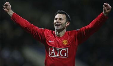 Ο 37χρονος Ράιαν Γκιγκς ανανέωσε με τη Μάντσεστερ Γιουνάιτεντ