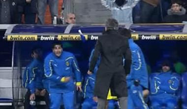 Πέταξε μπουκάλι στον Μουρίνιο ο Κάνι (vid)