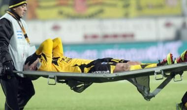 Αγωνία με τον τραυματισμό του Κόκε