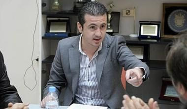 Εμμένει στην παραίτηση ο Μαχλάς