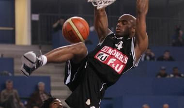 Kολλάει του Ντάγκλας