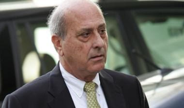 Πολέμης: “Υπάρχει θέμα με Φρέιτας, έχουμε επαφές με Βύντρα”