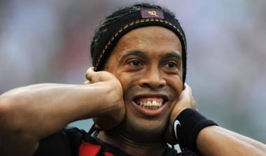 Πλησιάζει στην Γκρέμιο ο Ροναλντίνιο