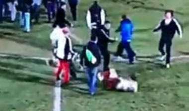 Οπαδός γρονθοκόπησε παίκτη της Στιβενέιτζ (video)