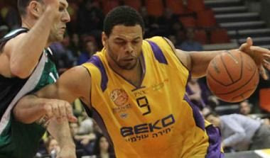 Ανακοίνωσε Τόμας ο Αρης