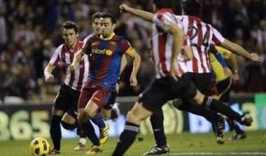 Ο Μπούσκετς βρήκε τρόπο να κλέψει τη μπάλα από τον Τσάβι (video)