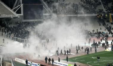 Απολογείται τη Δευτέρα η ΑΕΚ