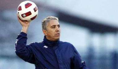 Κωστένογλου: “Άκόμα μπορούμε”. Mιχαλήτσος: “Ανεπίτρεπτο να δέχεσαι γκολ μετά το 89′”