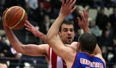 Ολυμπιακός-Πανιώνιος 82-63