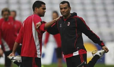 “Αντίο” στη Μίλαν από Σερζίνιο, Καφού