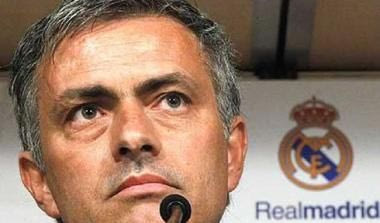 Μουρίνιο: “Οι παίκτες της Ρεάλ δεν έχουν συνηθίσει να παίζουν δύο παιχνίδια την εβδομάδα!”