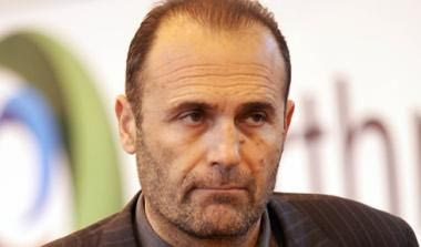 Προανήγγειλε αποχώρηση ο Καλαφατάκης που δήλωσε: “Είναι ξεφτίλα αυτή η εικόνα”