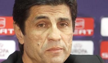 Μιχαλήτσος: “Δεν θέλω να χάνω ούτε από την Μπαρτσελόνα”