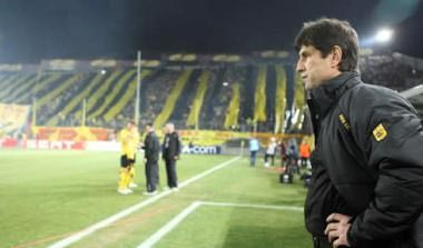 Συνεχίζει ο Μιχαλήτσος ως το καλοκαίρι