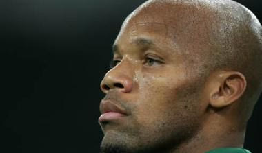 Κάταγμα στο δάκτυλο ο Μπουμσόνγκ