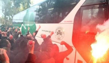 Αποθέωση της αποστολής του Παναθηναϊκού στην Παιανία (vids)