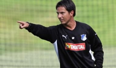 Ψήφος εμπιστοσύνης σε Πετσαϊουόλι