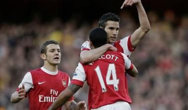 27η αγ.: Καθάρισε ο Φαν Πέρσι για την Άρσεναλ, γκέλαρε η Λίβερπουλ (vids)